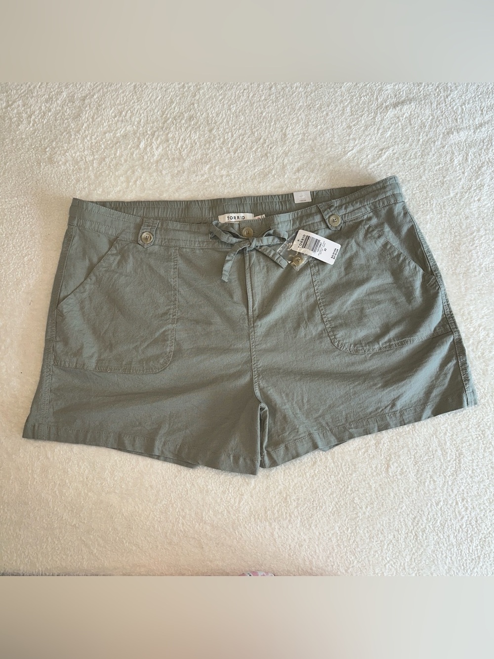 Torrid Sage Green Drawstring Linen Blend Pull On Shorts Size 22